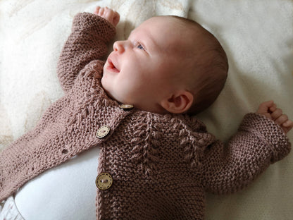 Raunioiset Mini Cardigan Knitting Pattern