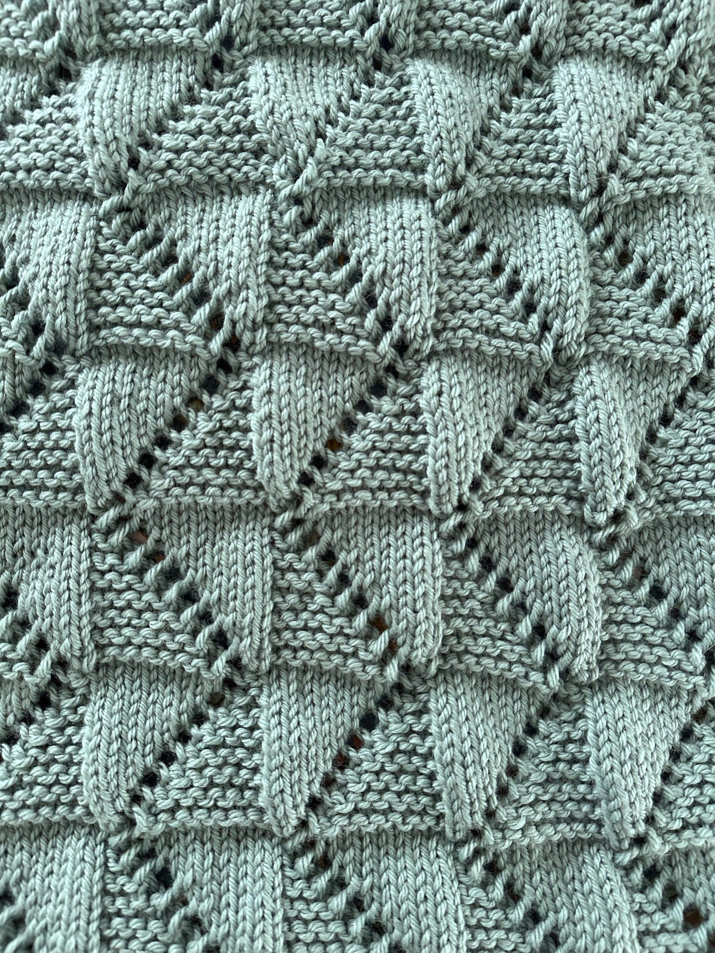 Zig Zag Baby Blanket Knitting Pattern