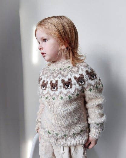 Bear Jumper Knitting Pattern