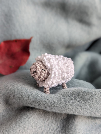 Sheep Wilma and Willi Crochet Pattern