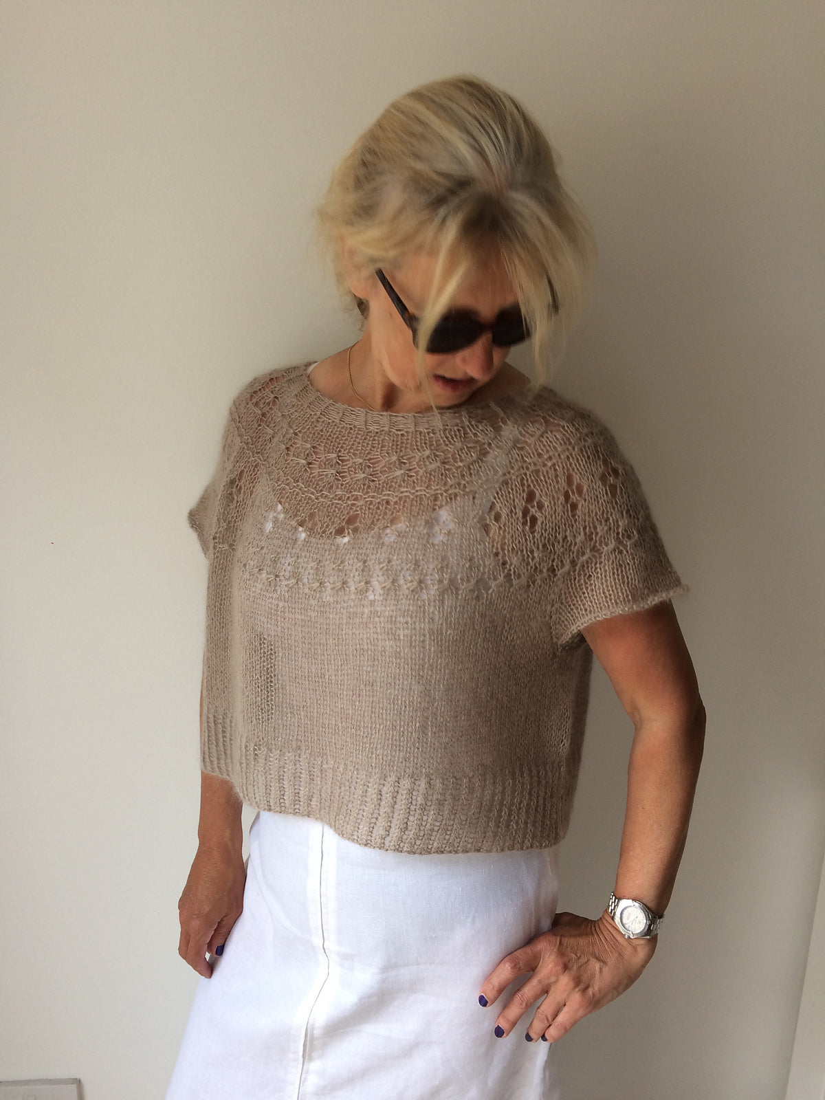Top-down Round Yoke Pullover Knitting Pattern