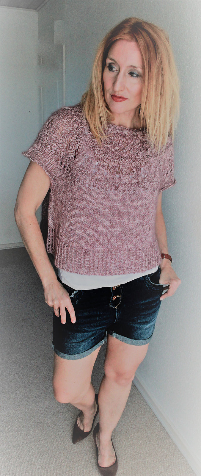 Top-down Round Yoke Pullover Knitting Pattern