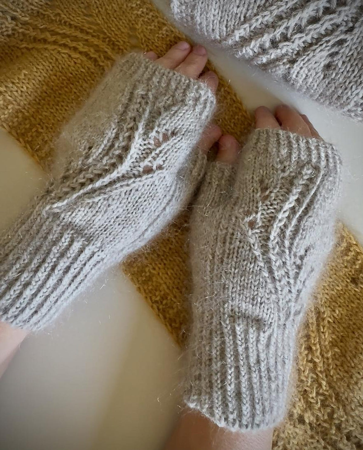Lua Mitts Mittens Wrist Warmers Knitting Pattern