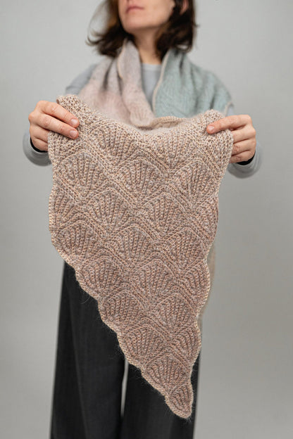 Short Row Shelly Scarf Crochet Pattern