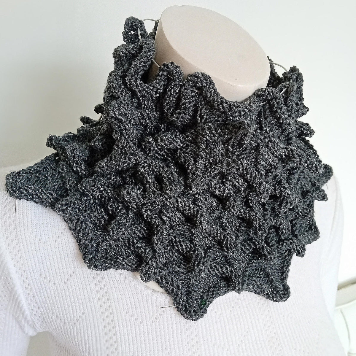 Easy Squirrel Cowl Knitting Pattern