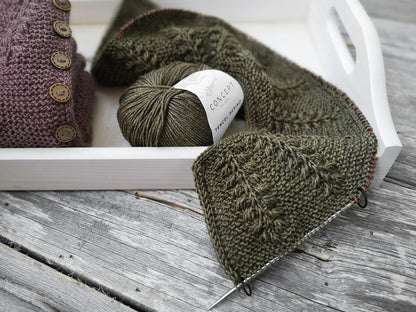 Raunioiset Mini Cardigan Knitting Pattern