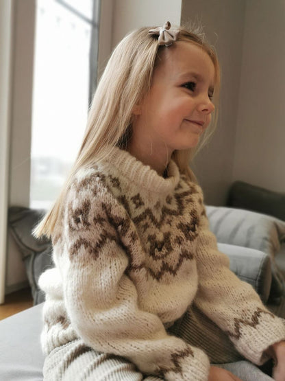 Bear Jumper Knitting Pattern