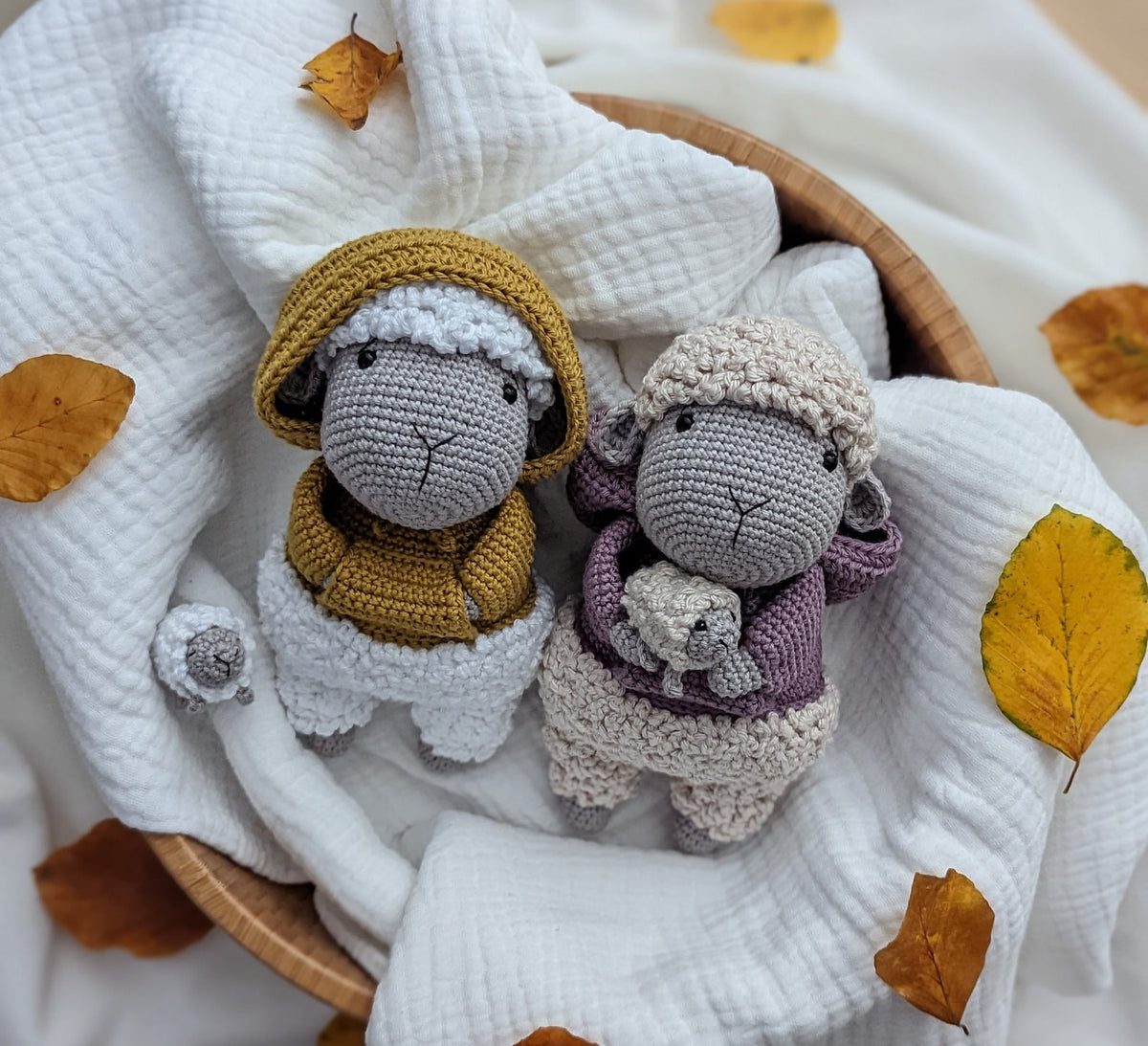 Sheep Wilma and Willi Crochet Pattern