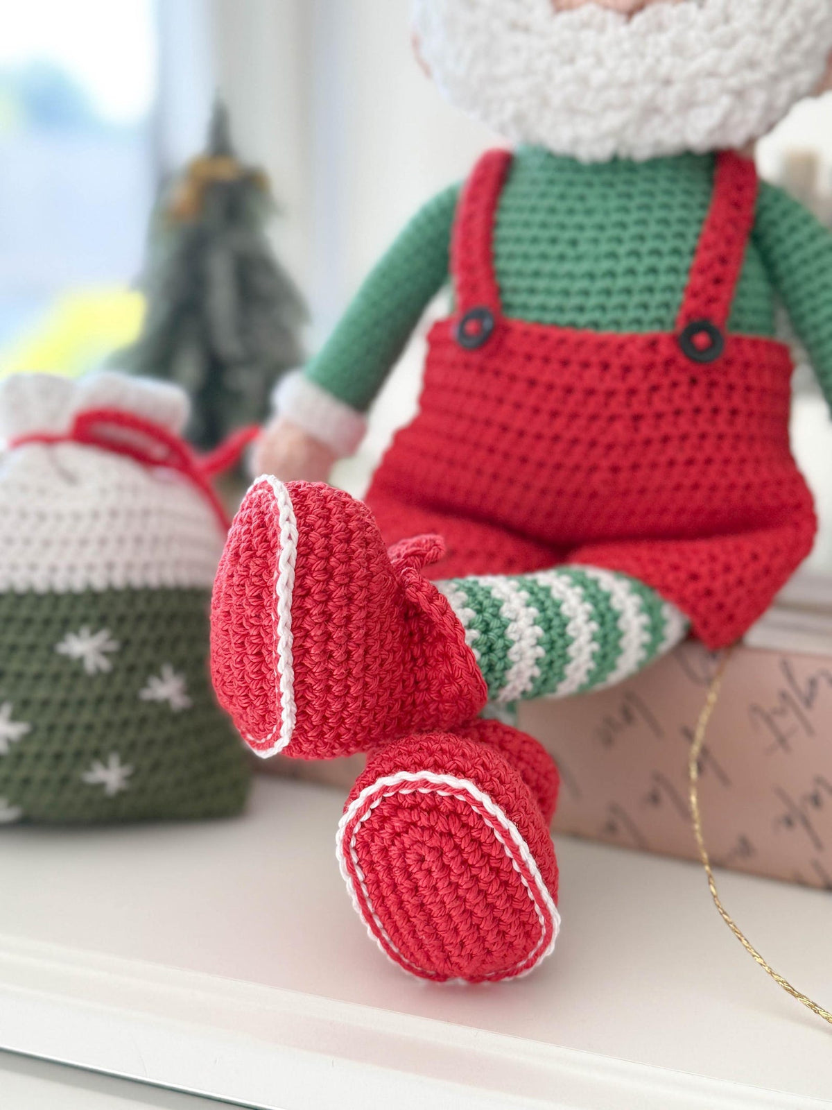 Grandpa & Grandma Dolls Crochet Pattern