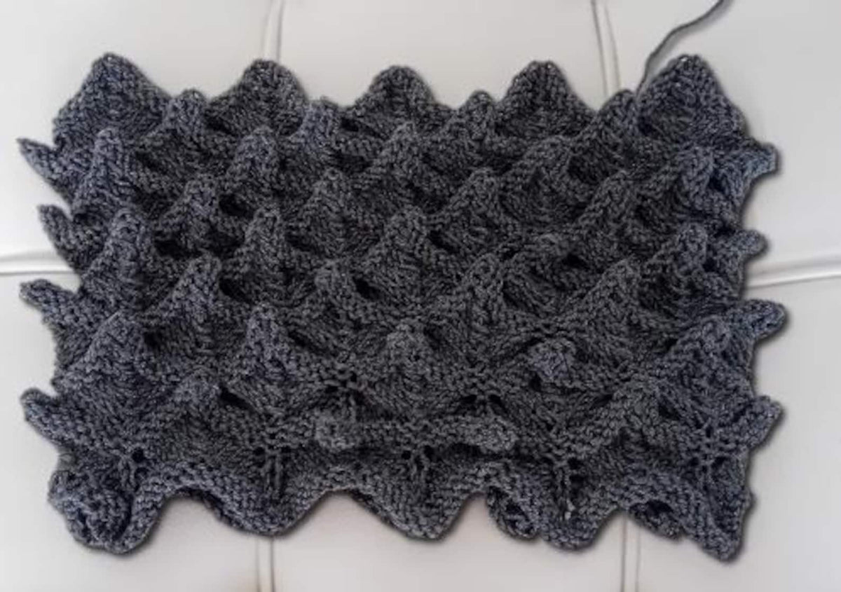 Easy Squirrel Cowl Knitting Pattern